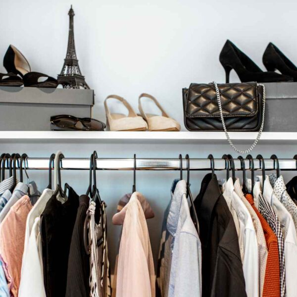 How to Style Your Wardrobe on a Budget